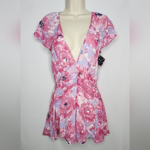 Nasty Gal Dresses & Skirts - NEW Floral Pink Dress Nasty Gal (FAST SHIPPING)
